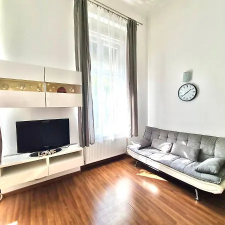 Ricky Apartment Budapest